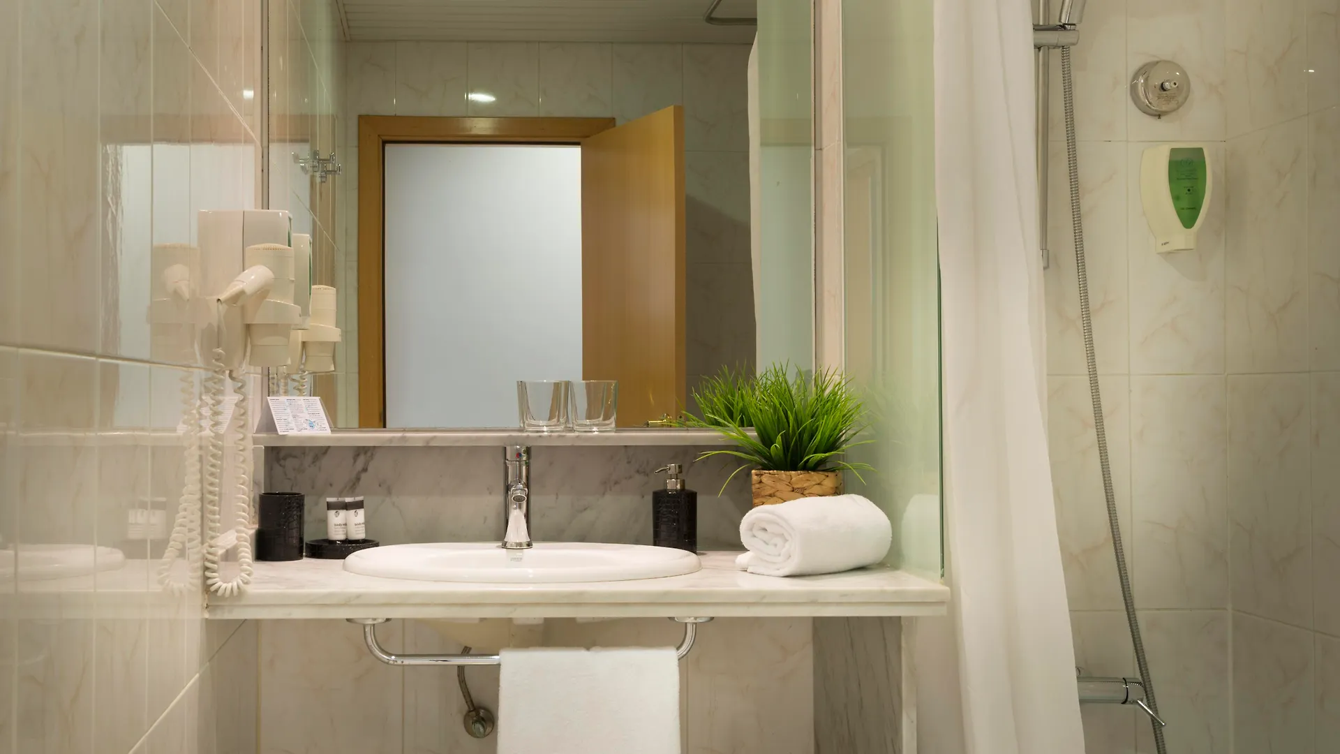 Alexandra Aparthotel Benstarhotelgroup Ταραγόνα